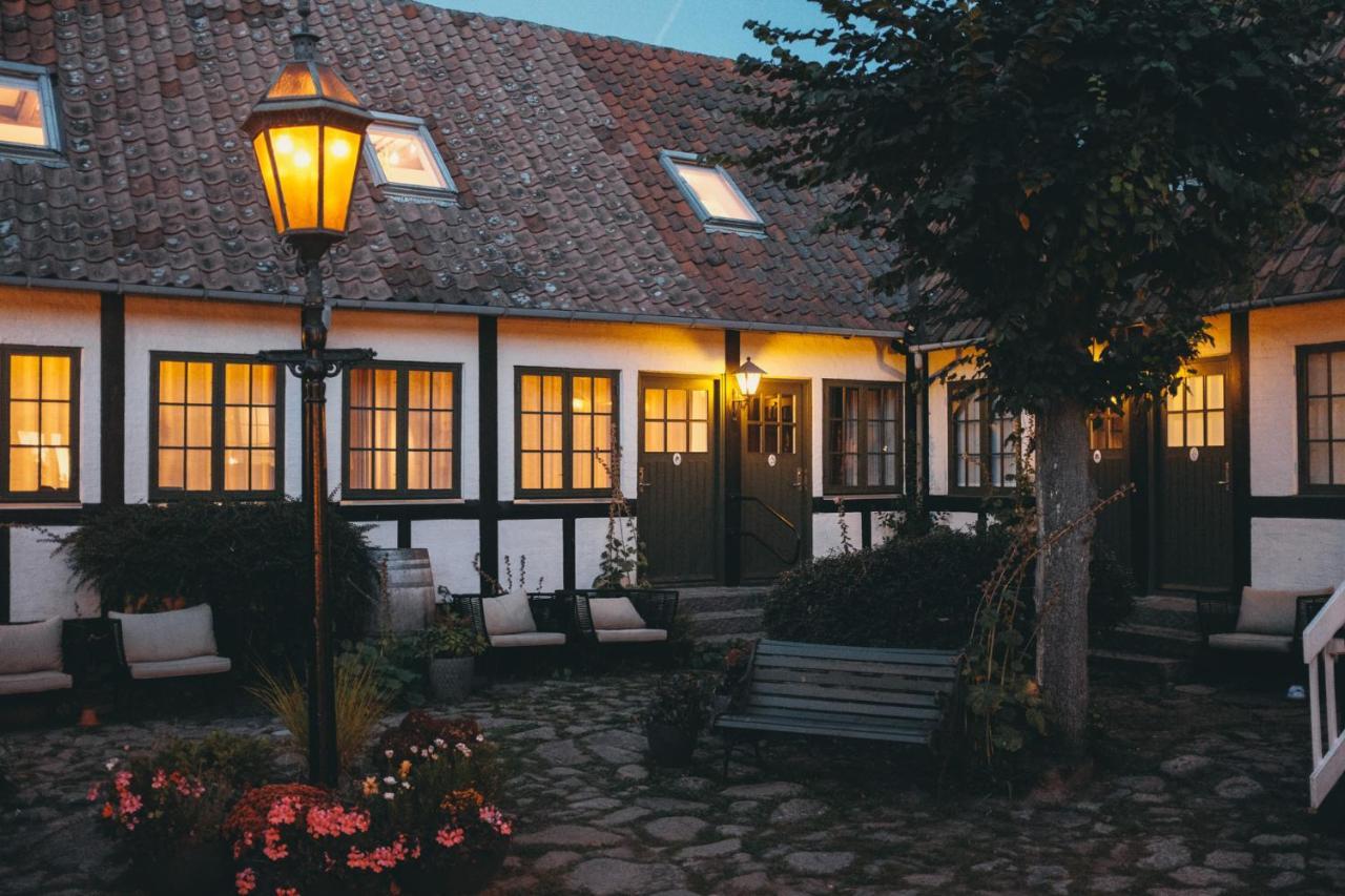Allinge Badehotel エクステリア 写真